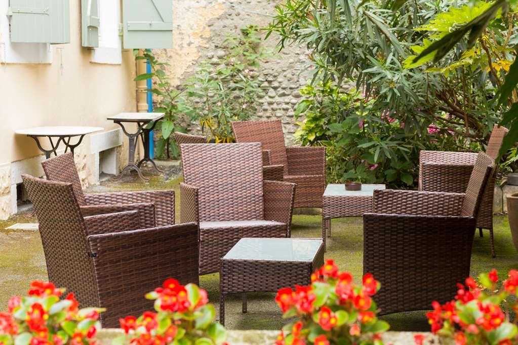 The Originals Boutique, Montpensier, Hotel 3*
