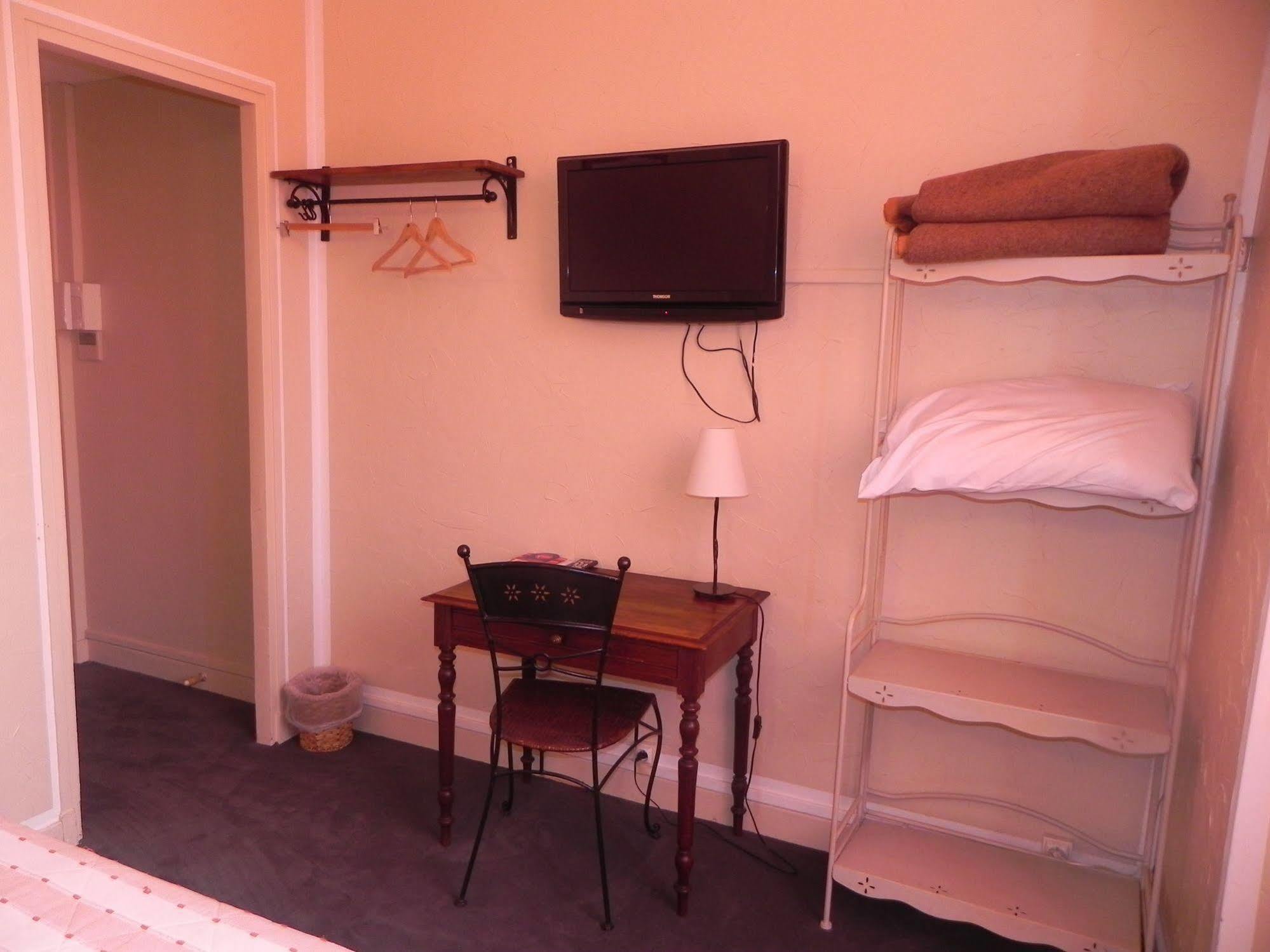 Hotel The Originals Boutique, Montpensier, Pau